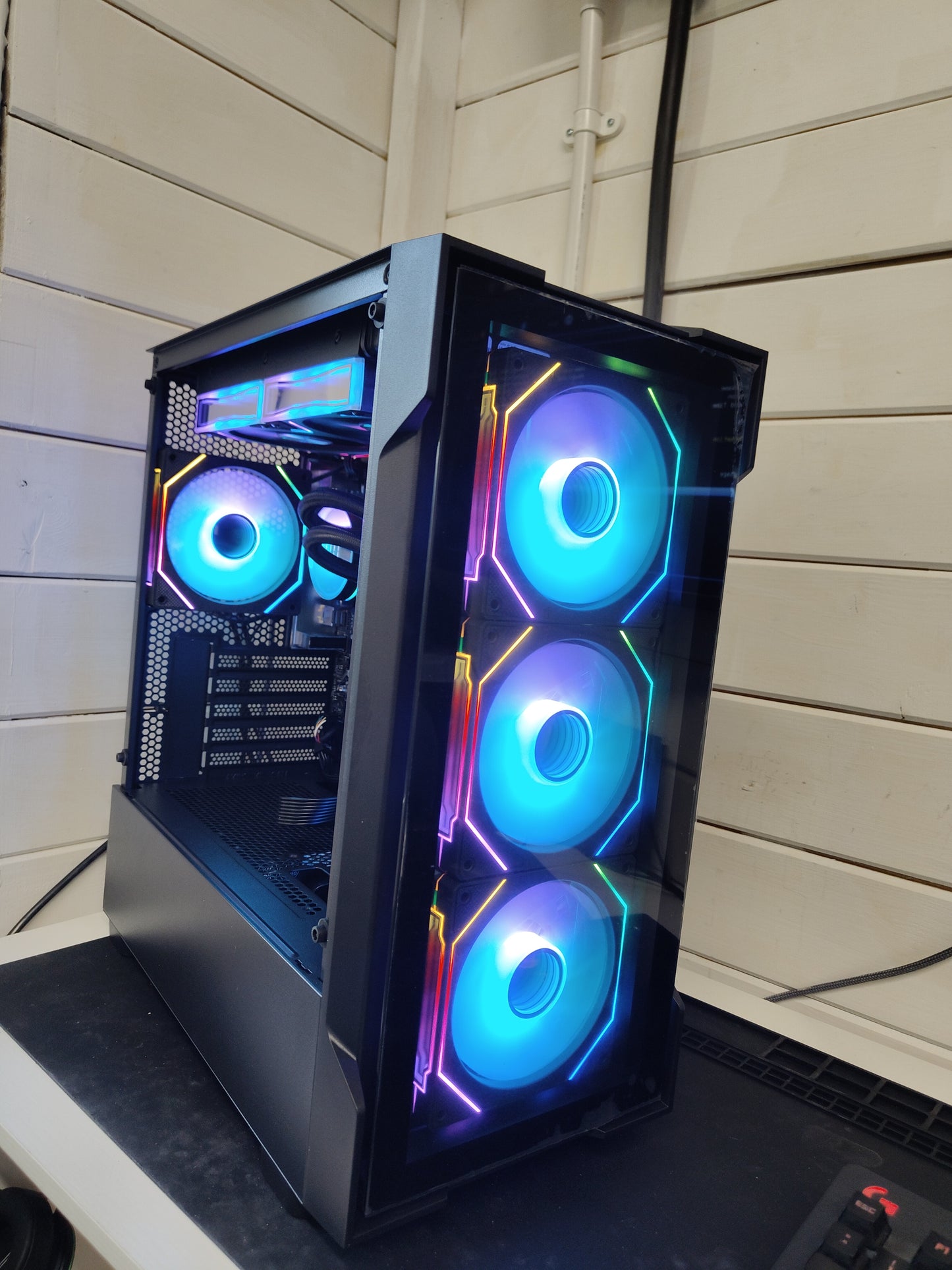 Bolt Black – Ryzen 5 3600 + GTX 1660 SUPER | 16GB RAM | 1TB NVMe SSD | Gaming PC