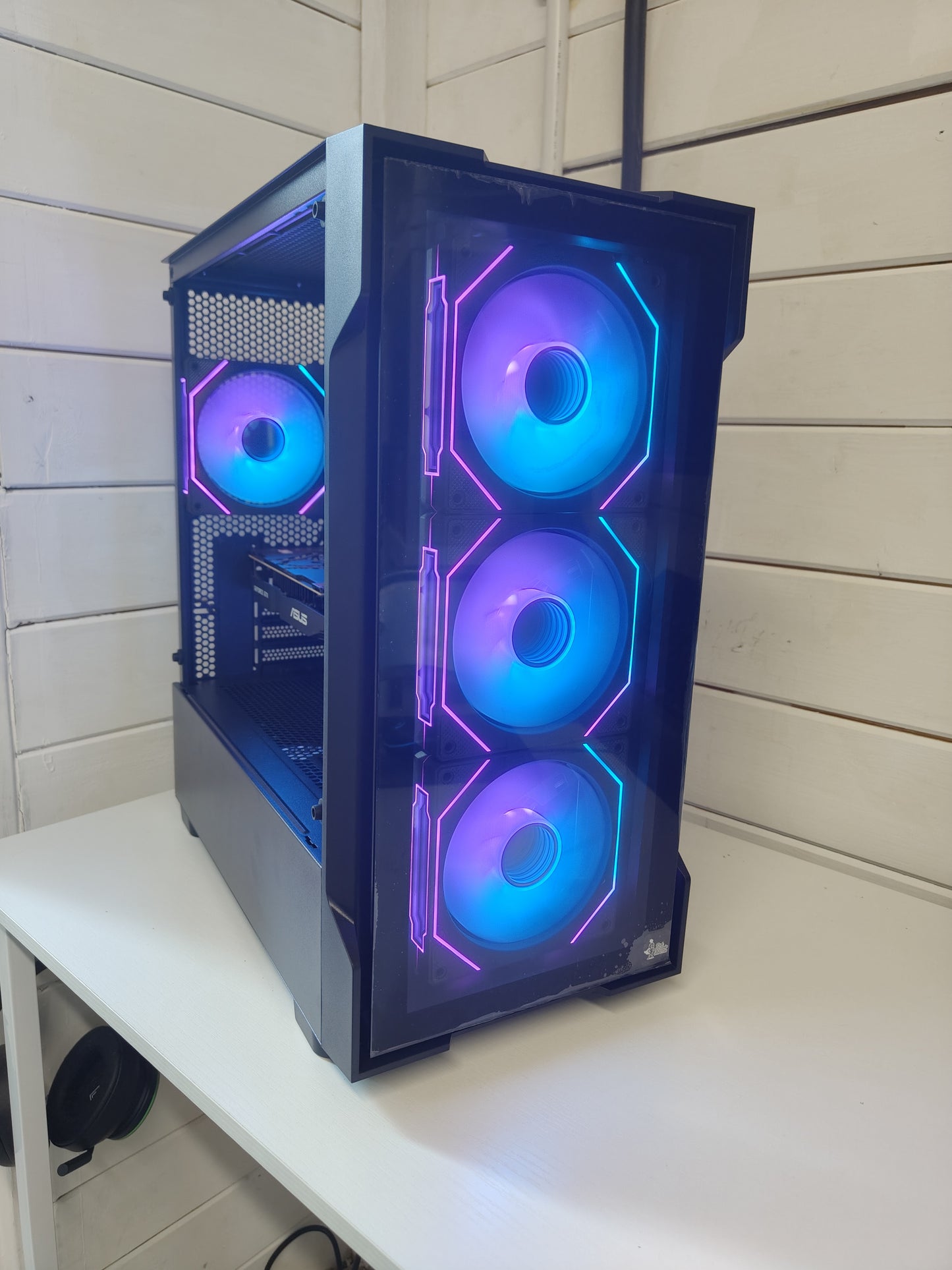 Bolt RGB Gaming PC โ Ryzen 5, GTX 1050 Ti, 16GB RAM โ Ready to Play!
