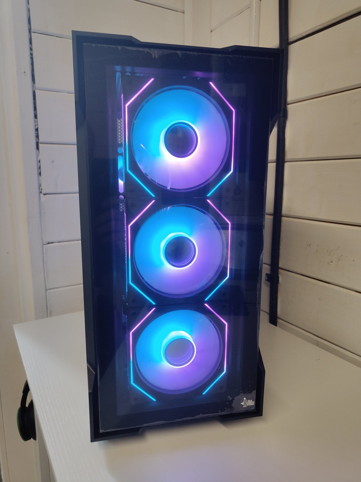 Bolt RGB Gaming PC โ Ryzen 5, GTX 1050 Ti, 16GB RAM โ Ready to Play!