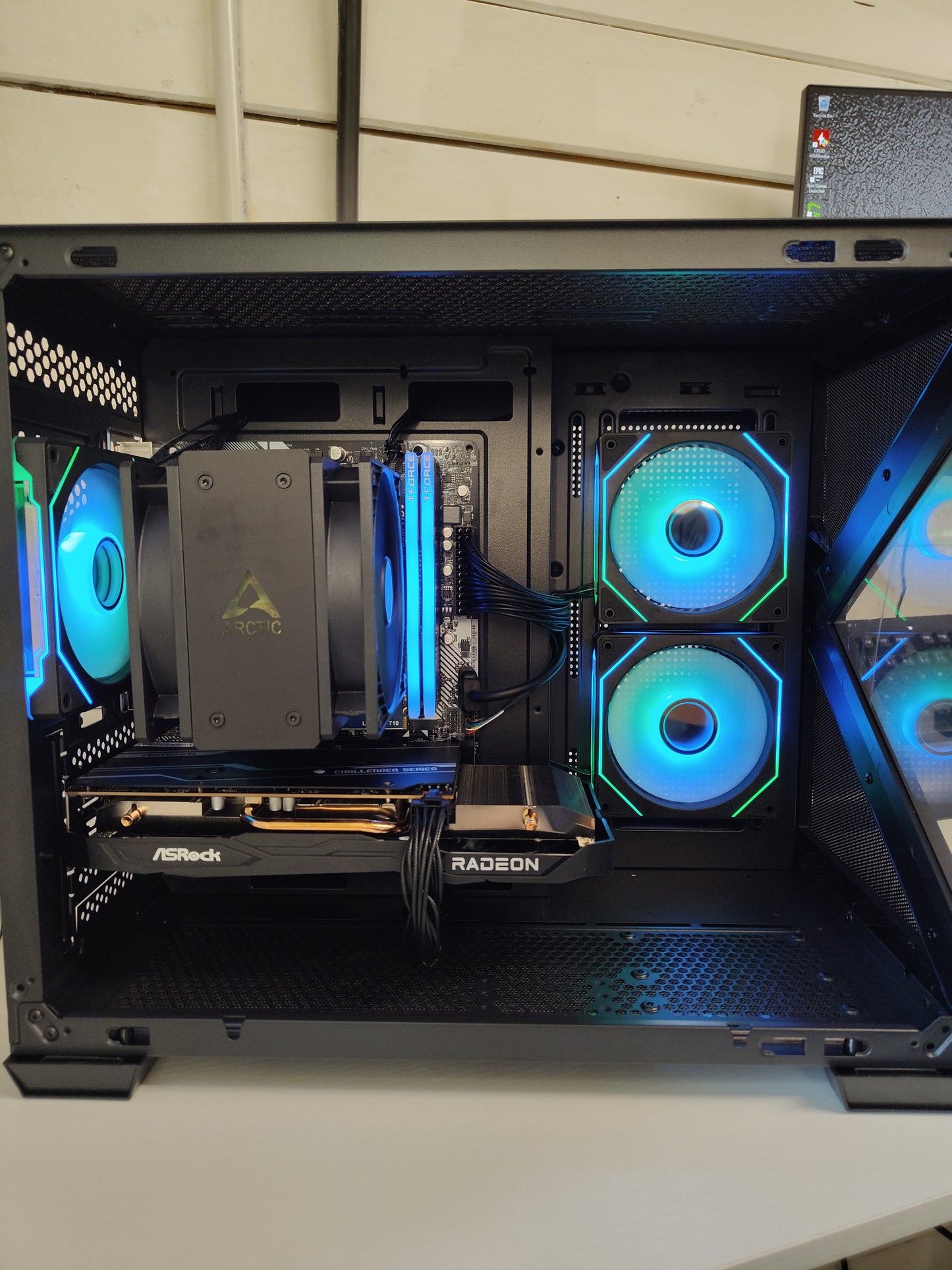 Arcade – Ryzen 5 5500 | 32GB RAM | 1TB NVMe SSD | Gaming PC