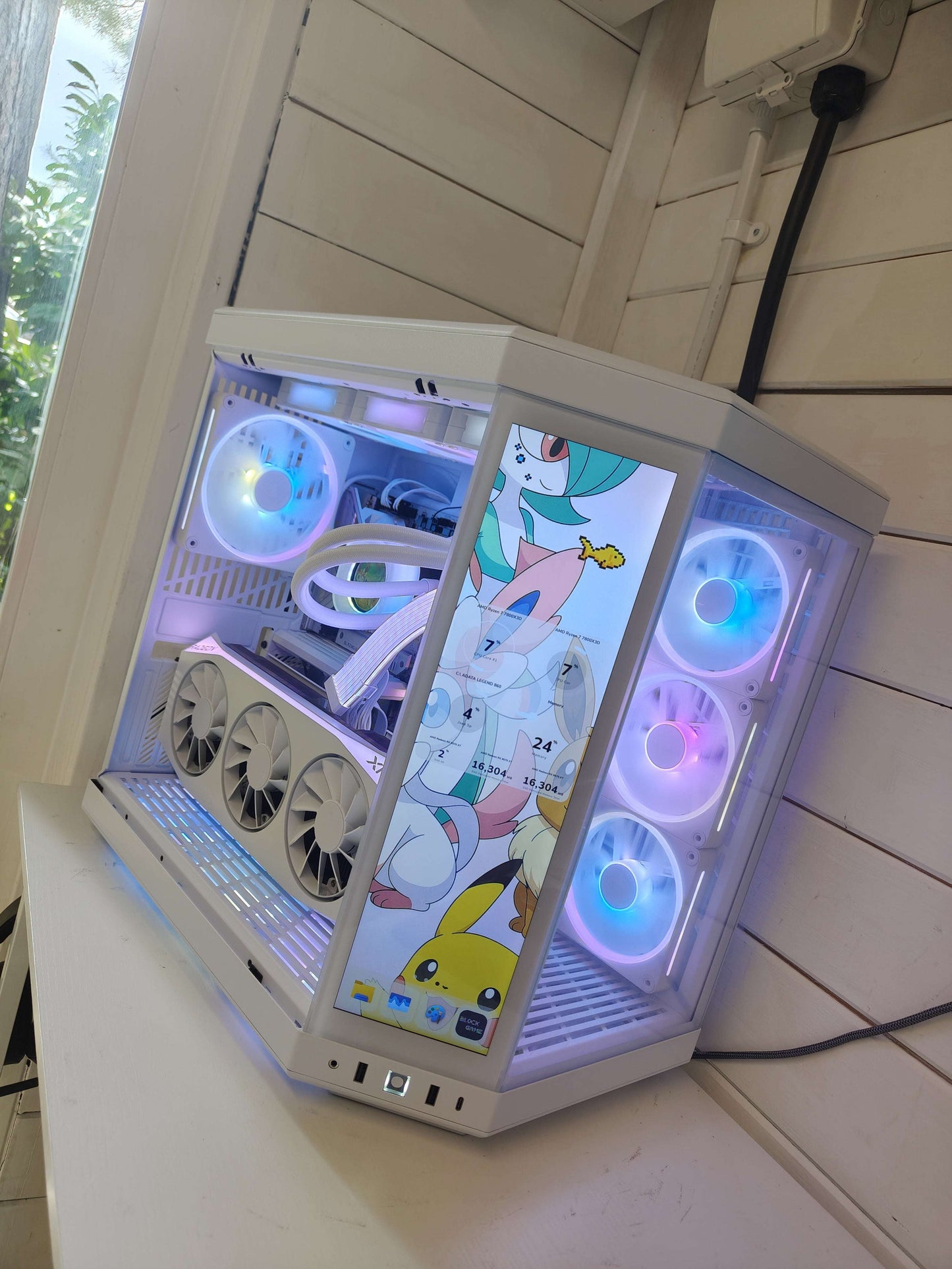 Hyte Touch โ Ryzen 7 7800X + RX 9070 XT | 32GB RAM | 2TB NVMe SSD | Gaming PC