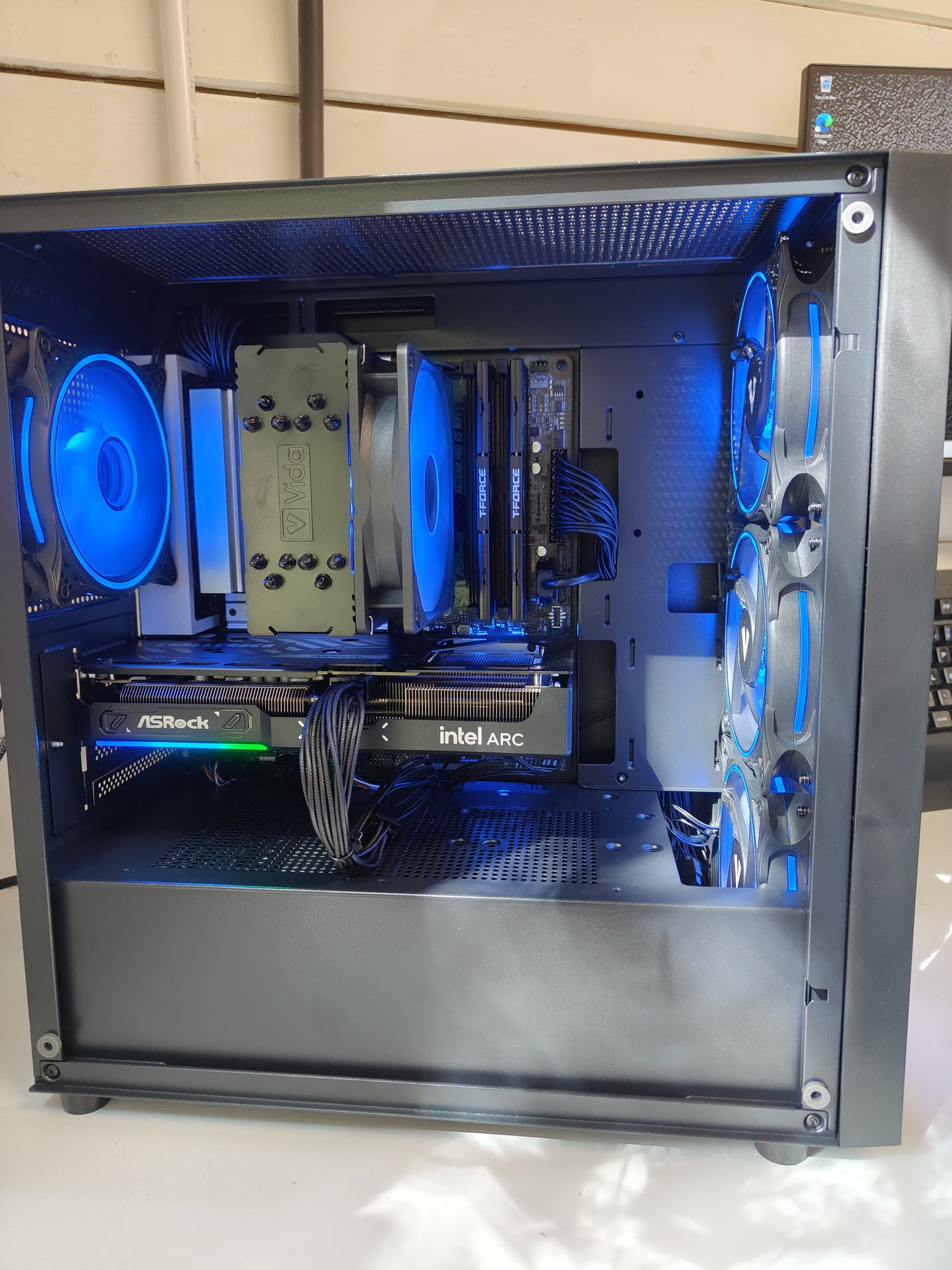 Lucid – Ryzen 5 7500 + ARC B580 | 32GB RAM | 1TB NVMe SSD | Gaming PC