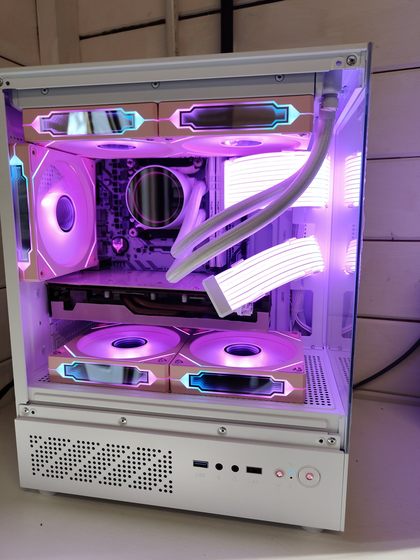 The Lady Parsnip – Limited Edition Compact White & Pink Gaming PC