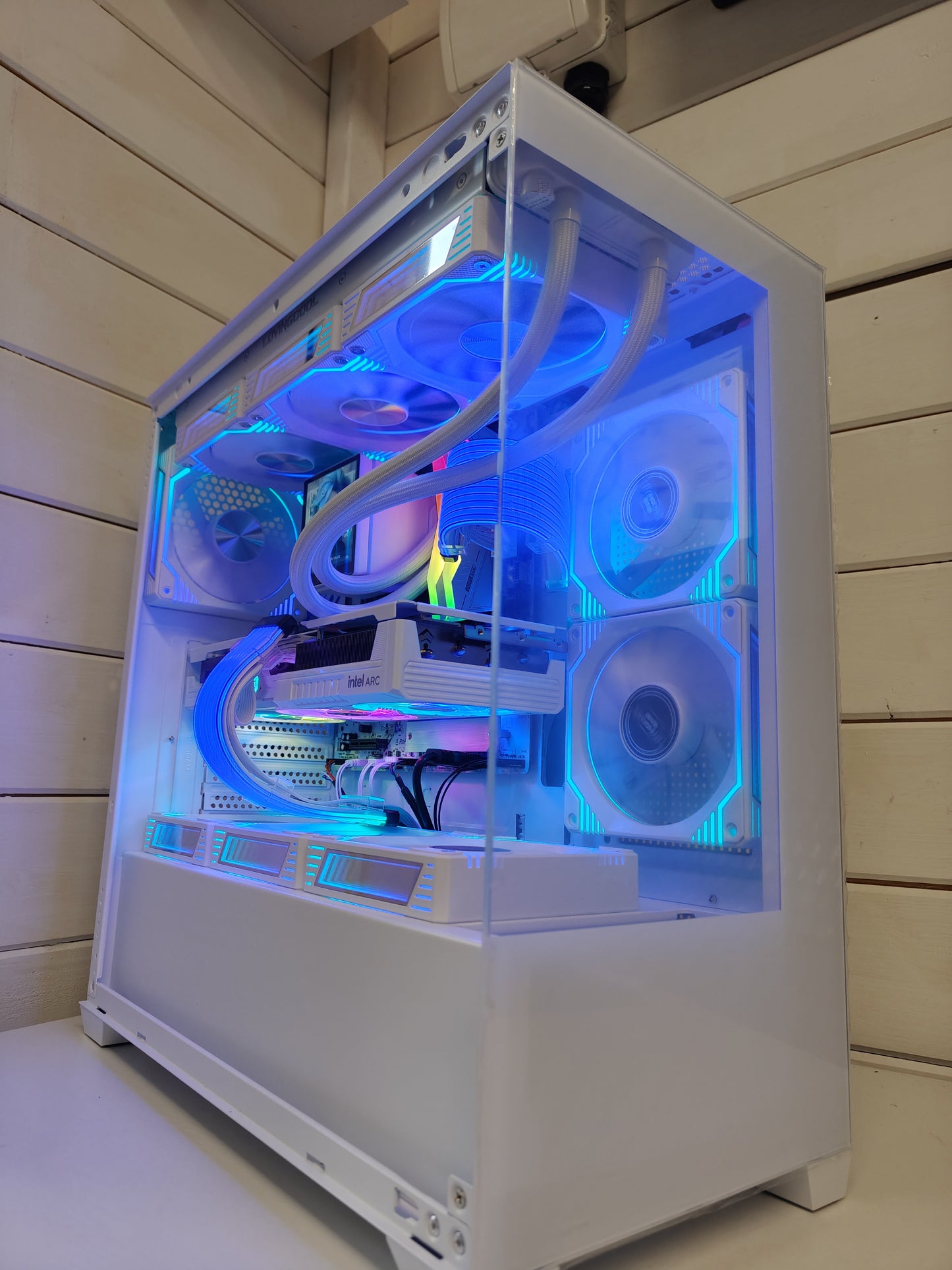 Lydia AM5 โ Ryzen 5 9600X | Arc B580 12GB | 32GB DDR5 | 1TB NVMe | 360mm AIO w/ Screen