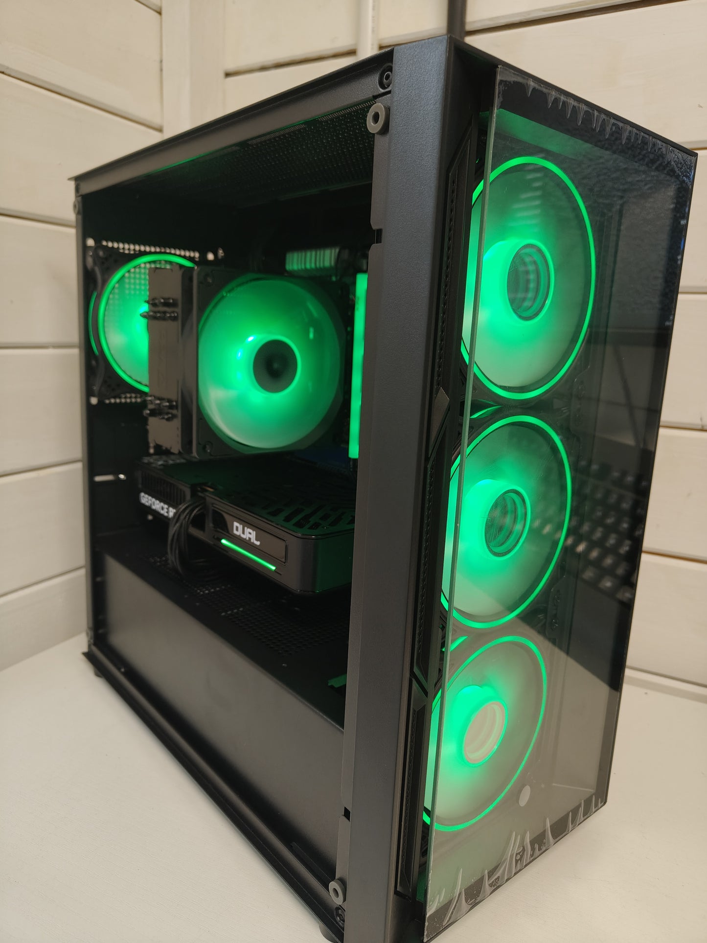 Lucid Black – Ryzen 5 5600 + RTX 5060 | 32GB RAM | 1TB SATA SSD | Gaming PC