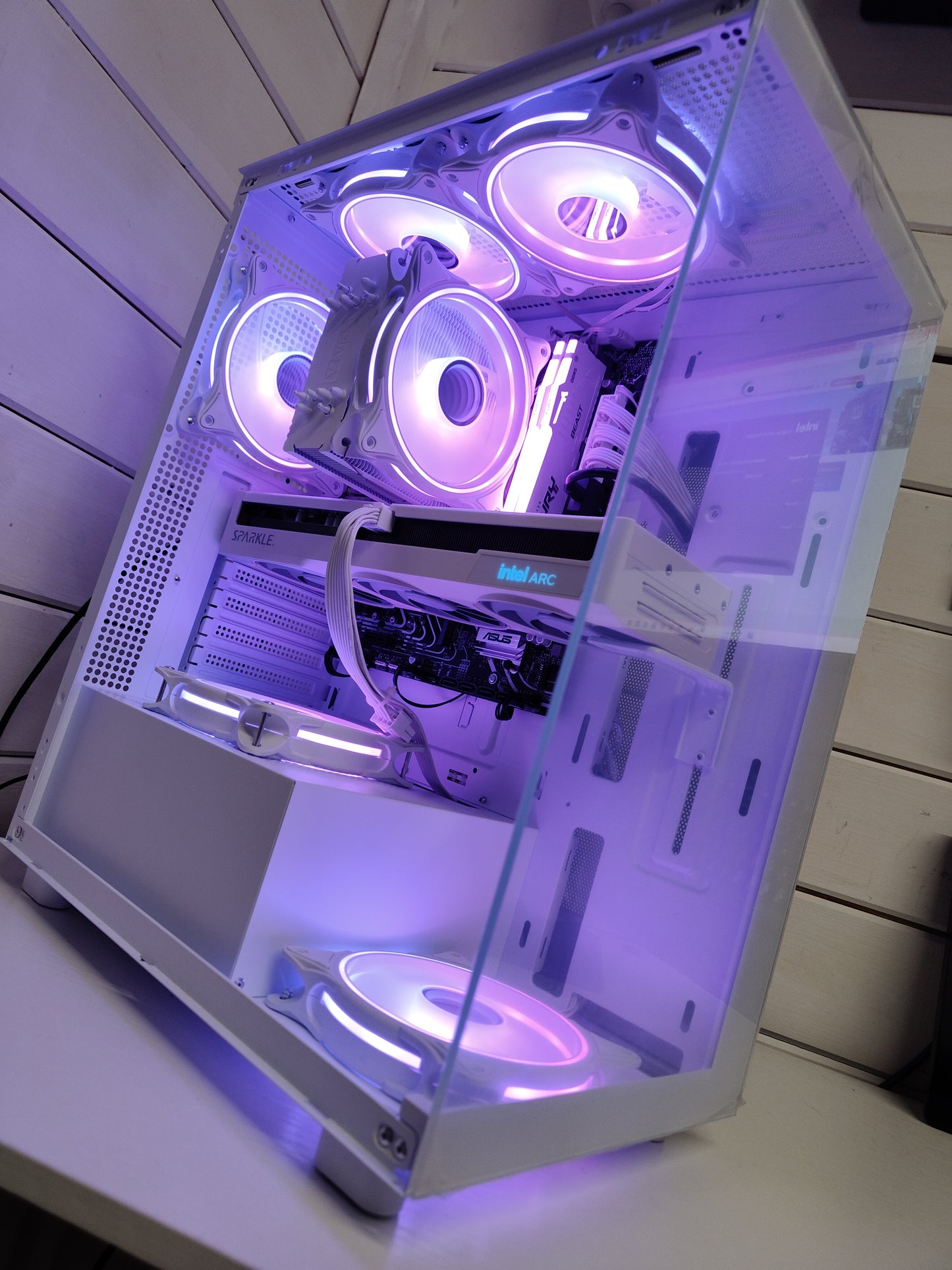 The Amanda โ Intel i5 12400F + Arc B580 12GB | 32GB DDR5 | 1TB NVMe | White ARGB Gaming PC