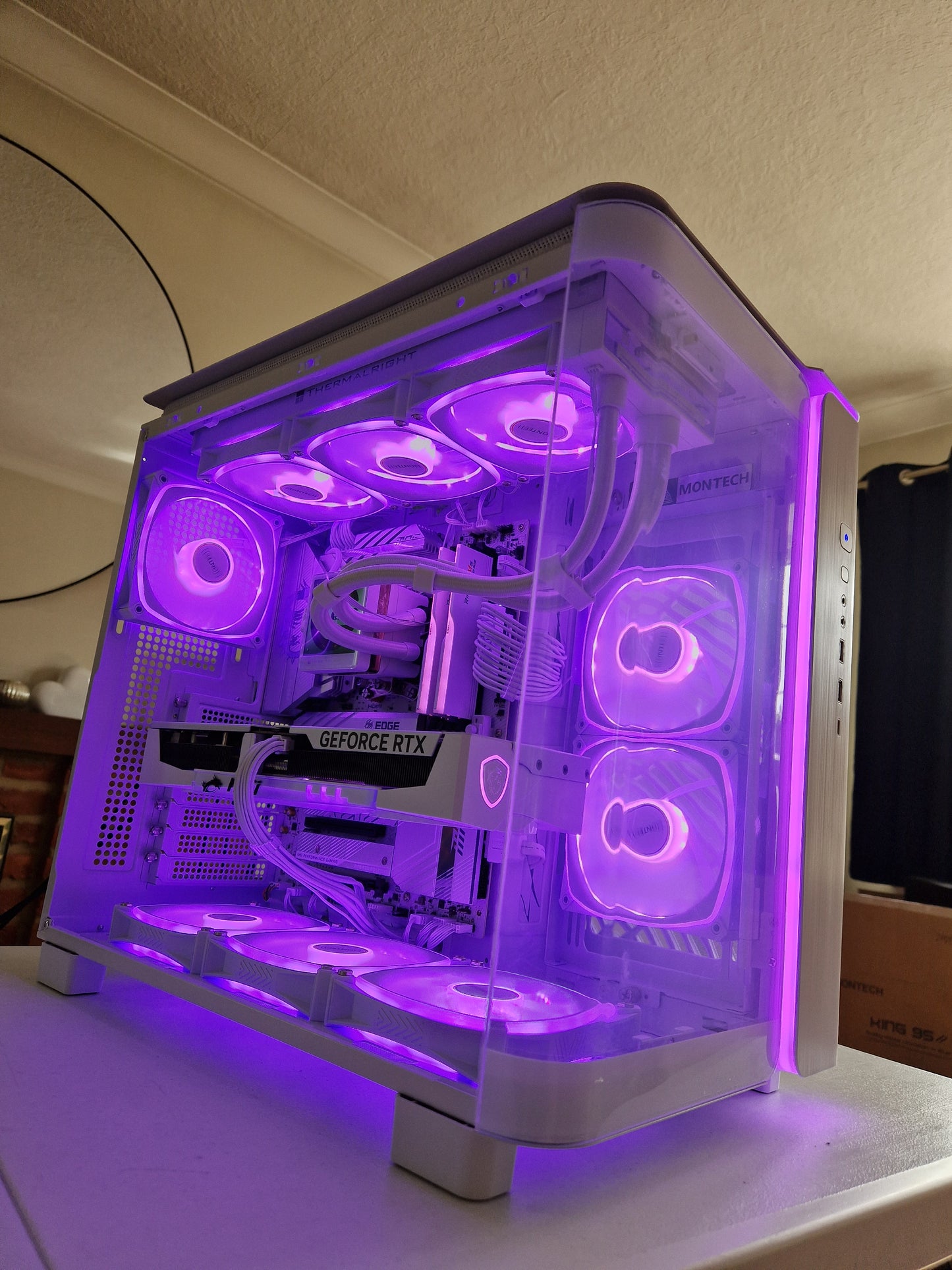 SkyKing X3D – King 95 Edition | 32GB DDR5 | 9800X3D | RTX5070Ti