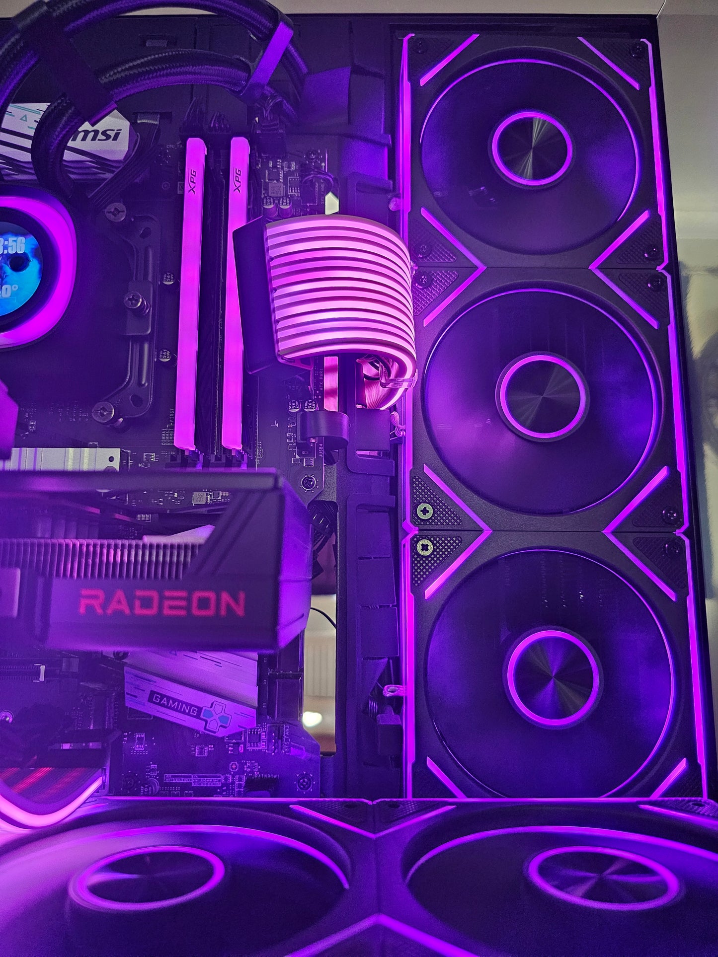 The Blackout | Ryzen 7 5700X | RX 9060 XT 16GB | 32GB RGB | Lian Li O11 Vision Gaming PC
