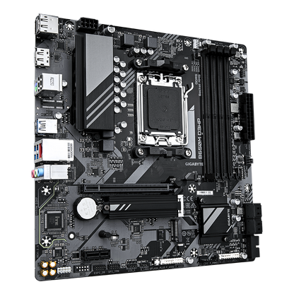 The Jäger – Best FPS focused 7800X3D RTX 5070 option 16GB DDR5, upgradeable to 32GB