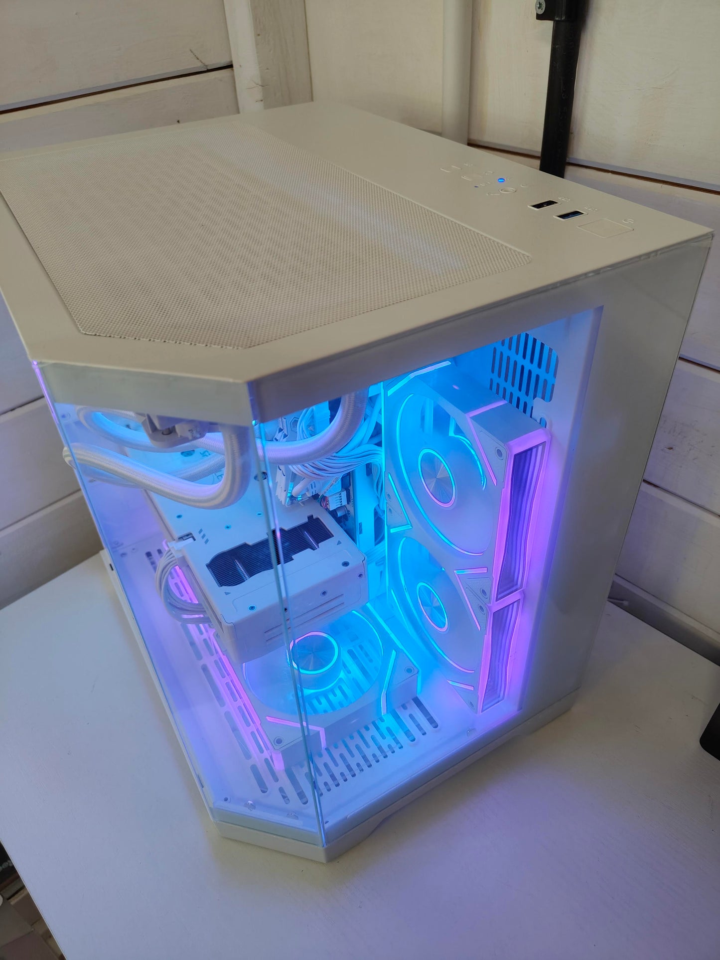 Eclipse – AM4 Starter (Ryzen 5 5600 / Arc B570 10GB)