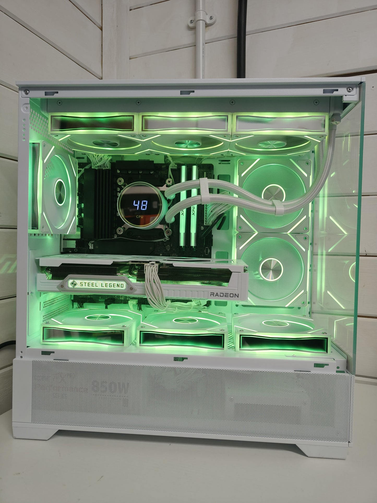 The Benji – Ryzen 7800X3d - RX9060XT 16GB - 2TB NVMe