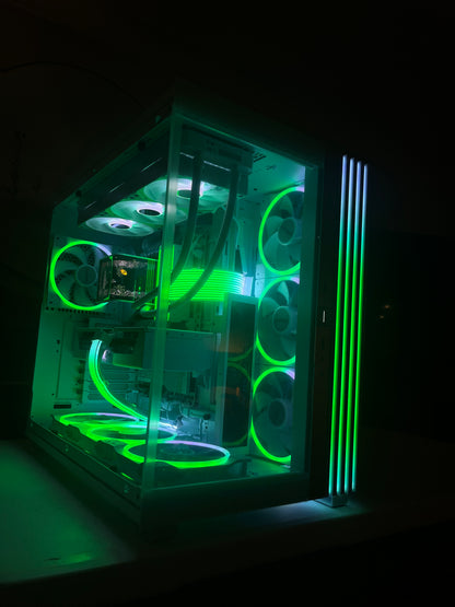 White Titan X3D – Ultimate 1440p Gaming Powerhouse | White Build | DDR5
