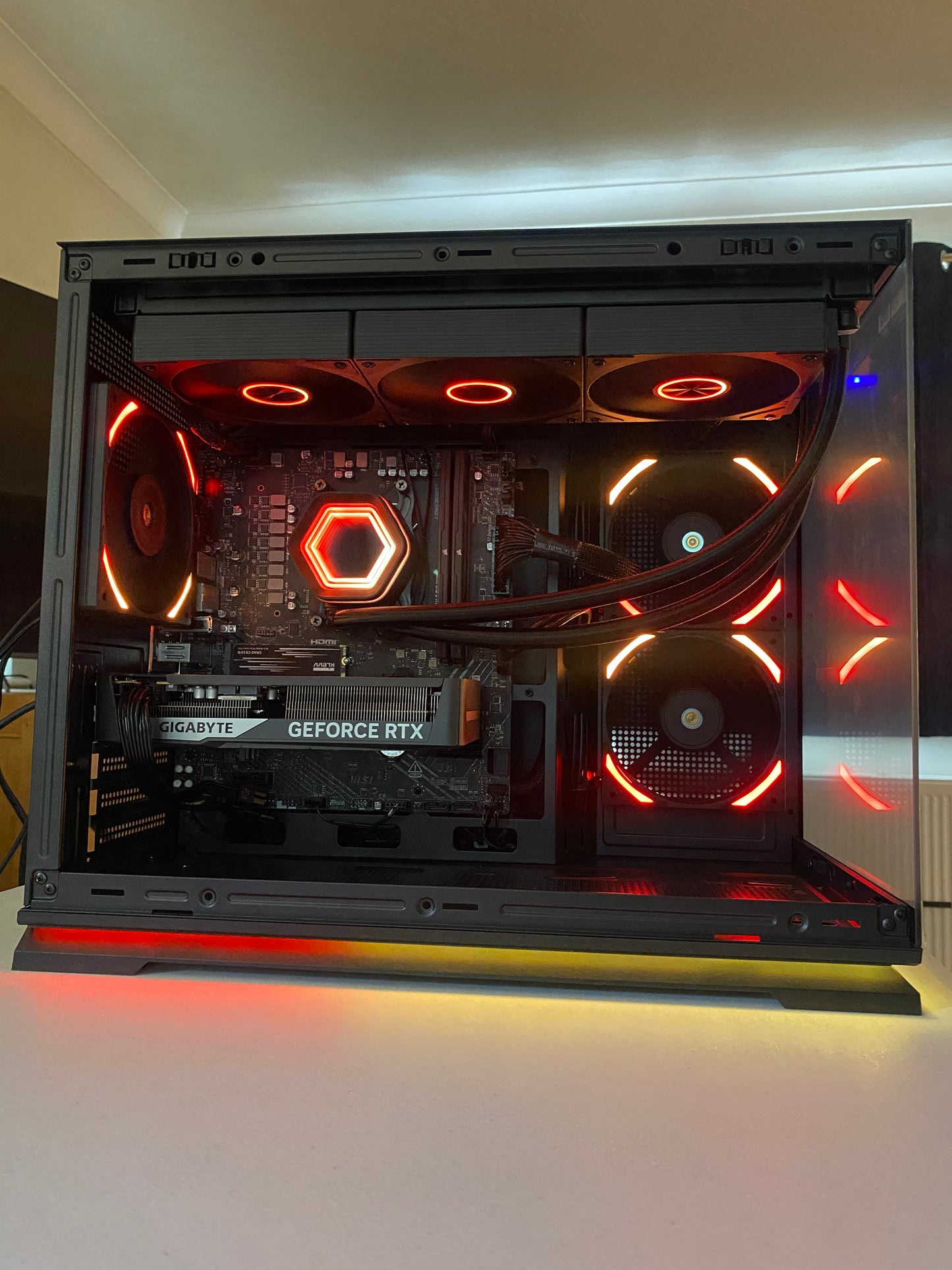 THE CACHE KING Ryzen 5 7500X3D • RTX 5060 • 32GB DDR5 • 1TB NVMe • 360mm AIO | Fortnite & GTA | Streaming Ready