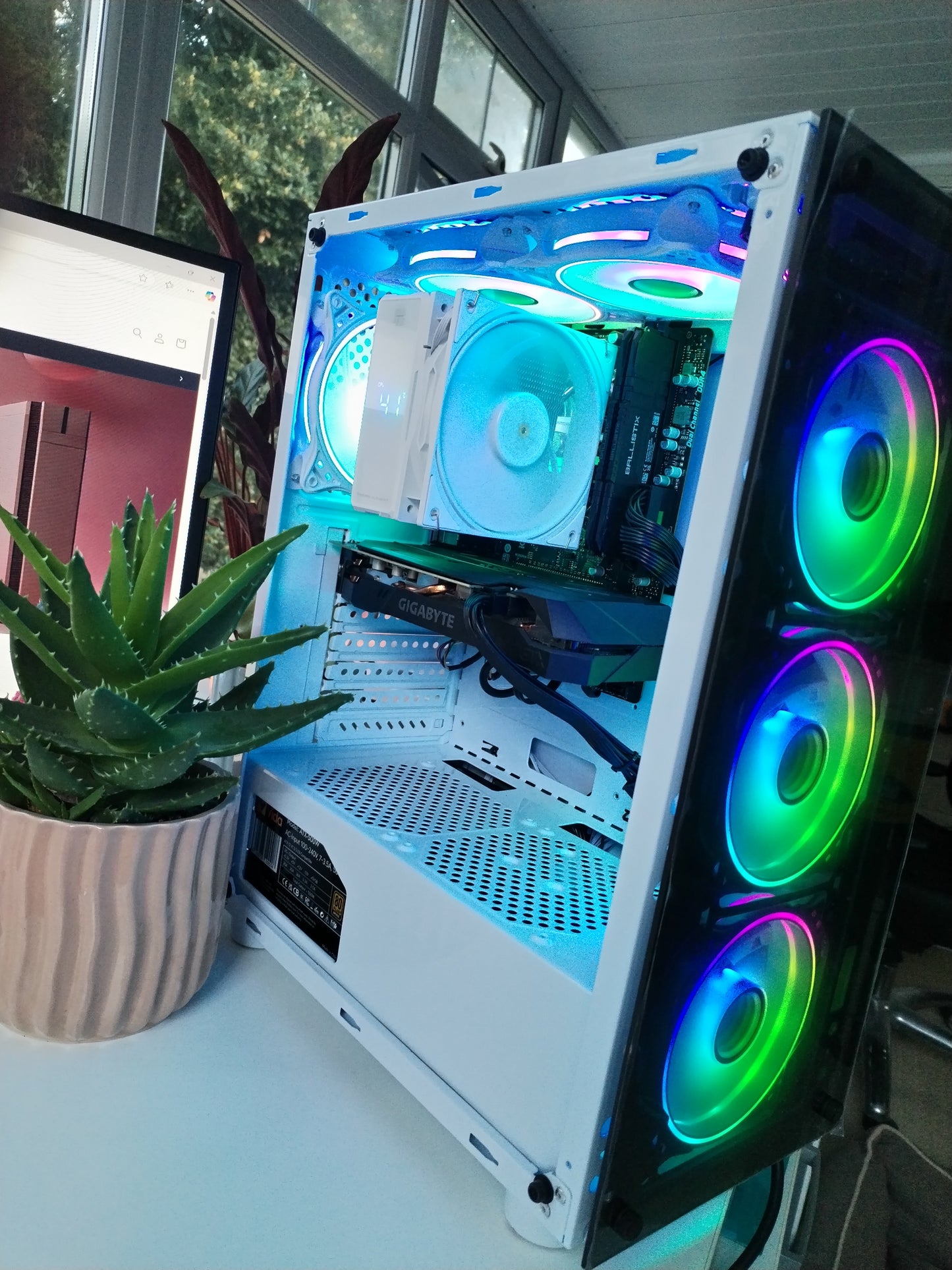 Mirage Gaming PC Ryzen 5 2600 6 Core - GTX 1660S - 16GB DDR4 - 512GB SSD