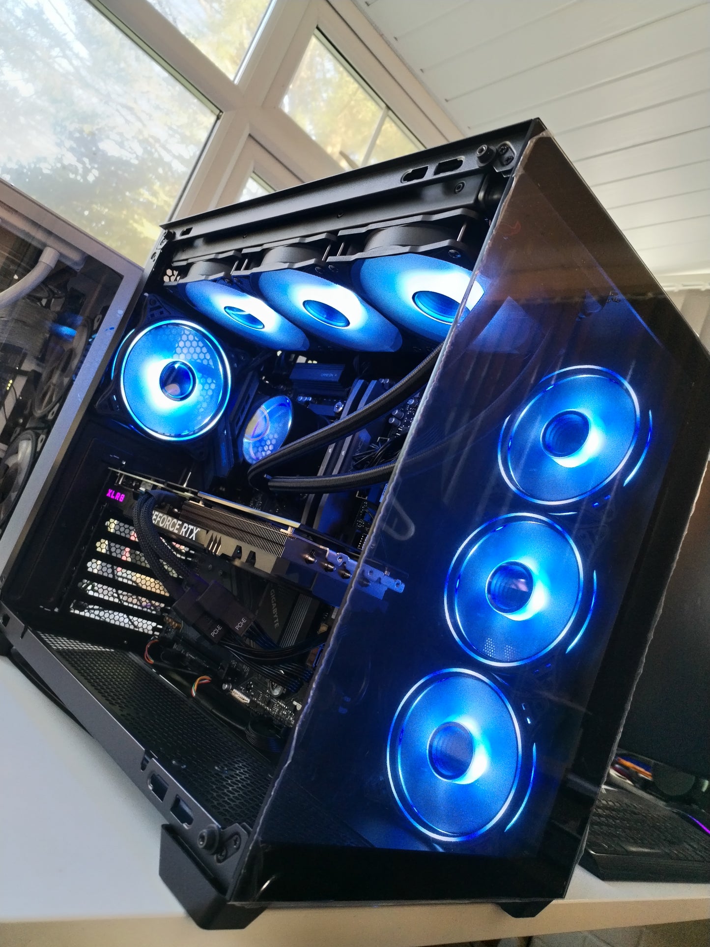 Pink Parsnip - Ryzen 7800X3D - RTX4070 - 360mm AIO