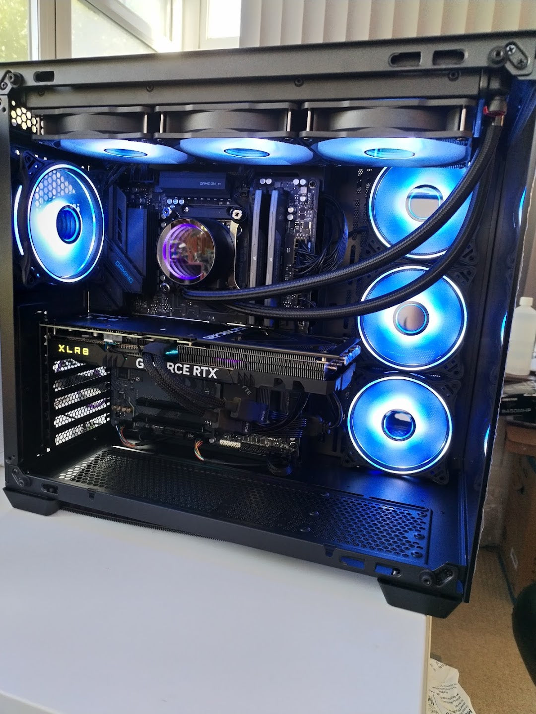 Pink Parsnip - Ryzen 7800X3D - RTX4070 - 360mm AIO