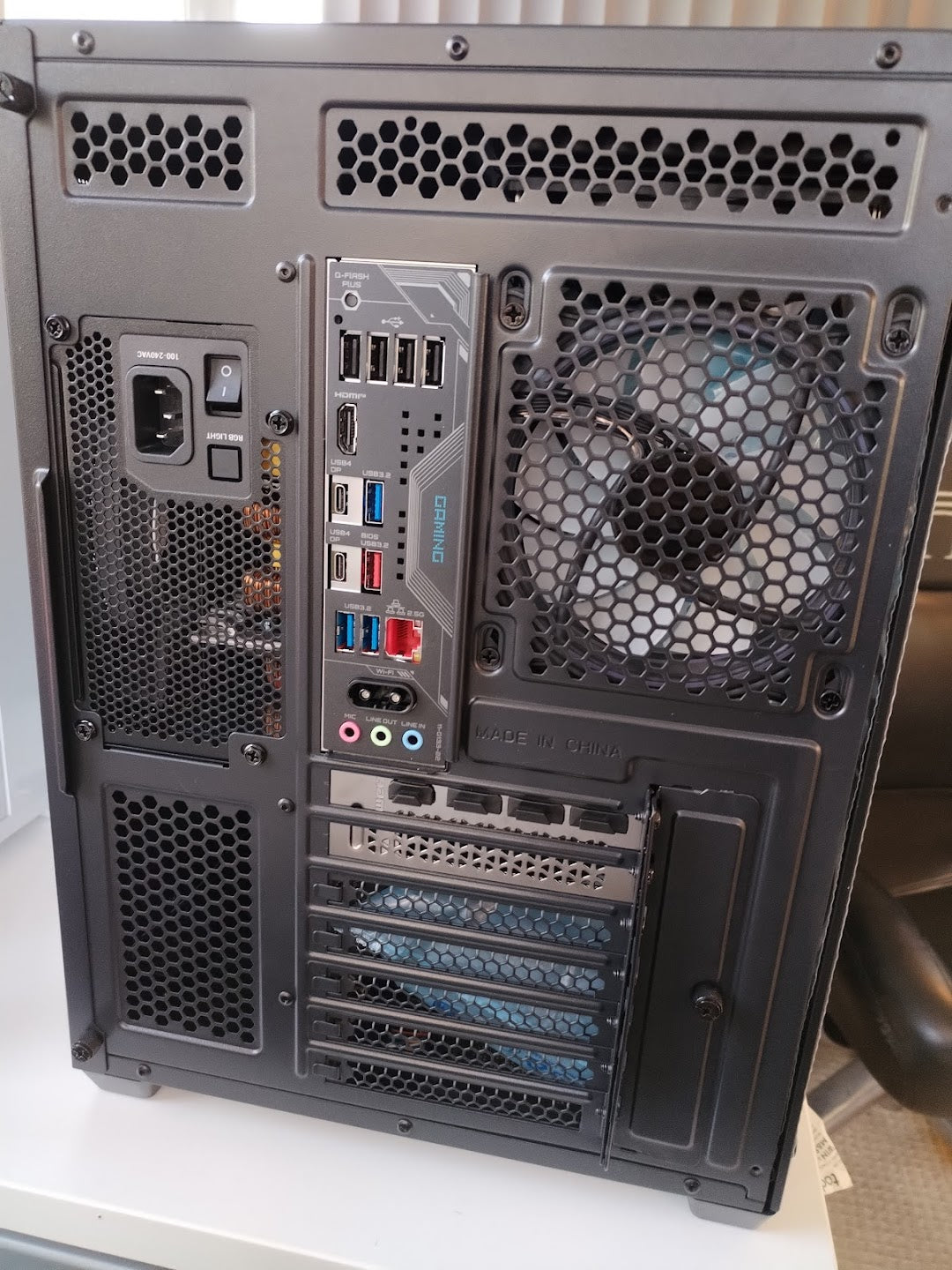 Pink Parsnip - Ryzen 7800X3D - RTX4070 - 360mm AIO