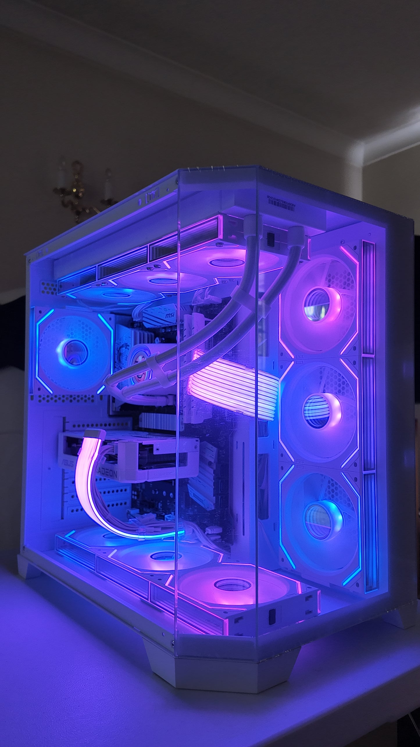THE FROSTBITE 360– All-White 1080p Gaming Beast | White Build | DDR4 32GB